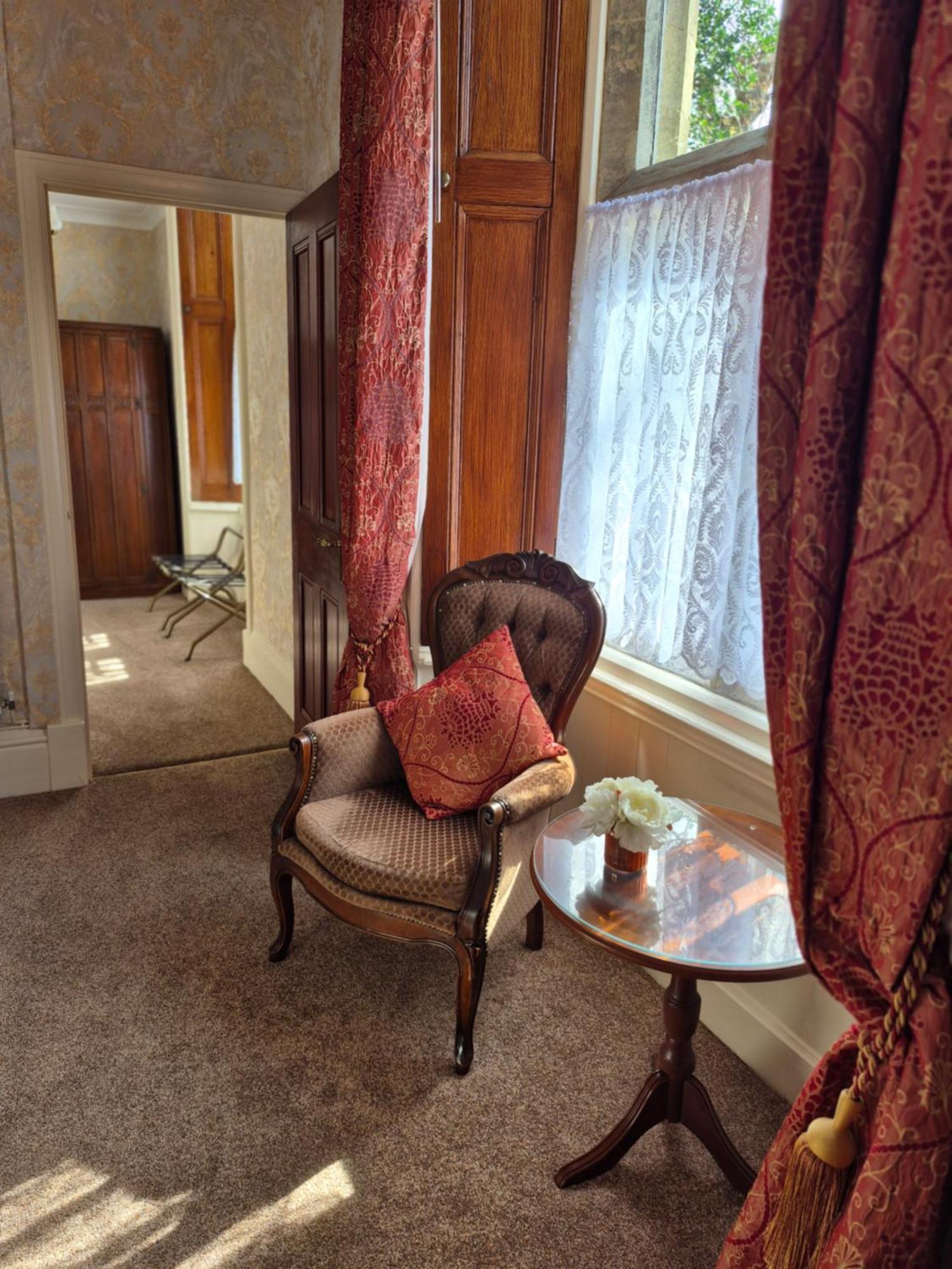 ‪‪St. David's Guest House‬‬  هافرفوردوست المظهر الخارجي الصورة