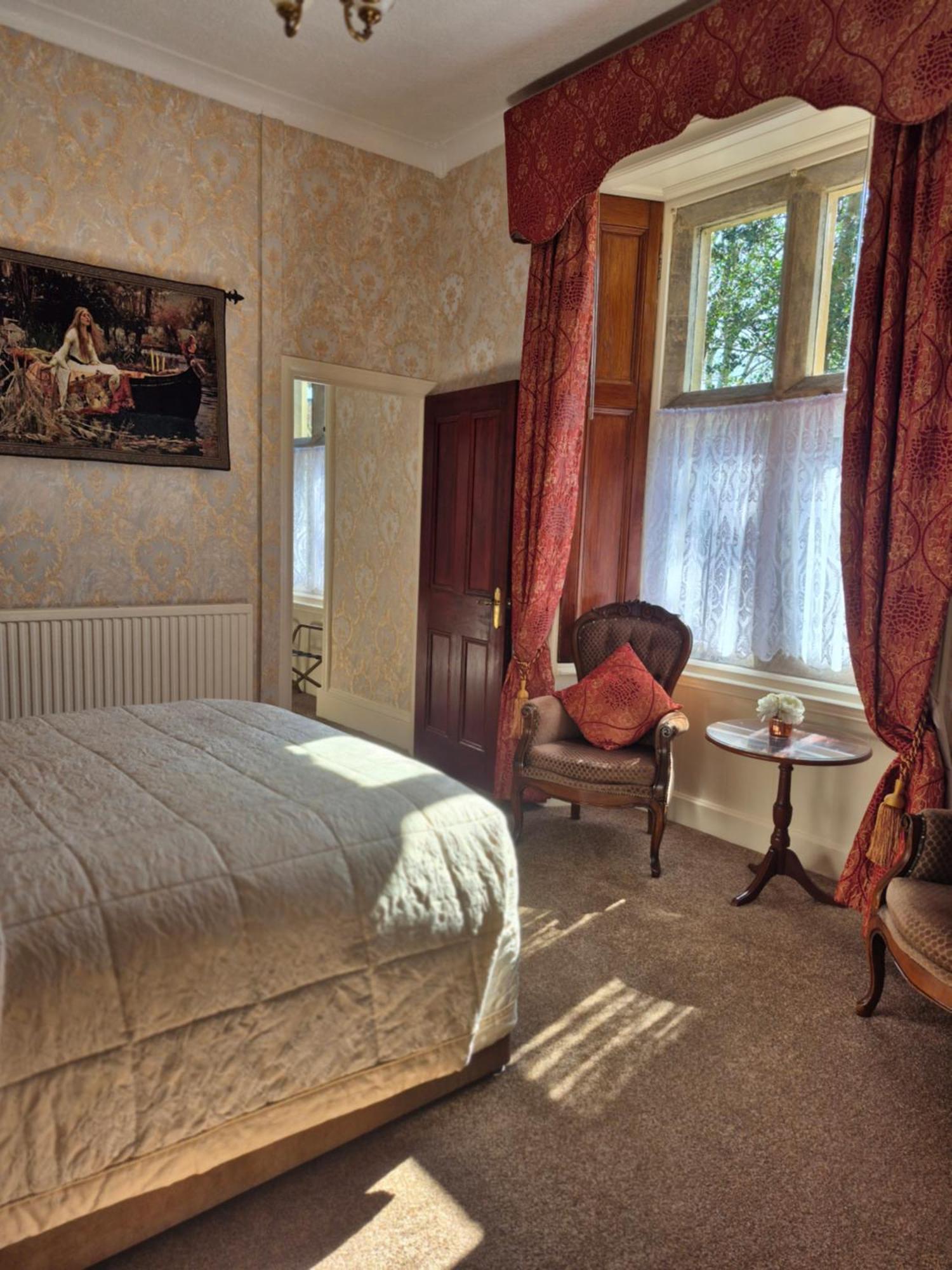 ‪‪St. David's Guest House‬‬  هافرفوردوست المظهر الخارجي الصورة
