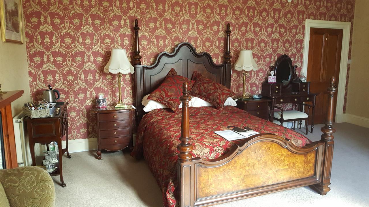‪‪St. David's Guest House‬‬  هافرفوردوست المظهر الخارجي الصورة