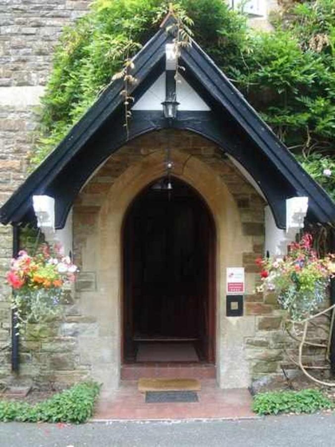 ‪‪St. David's Guest House‬‬  هافرفوردوست المظهر الخارجي الصورة